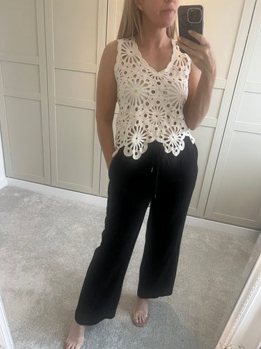 Black wide leg joggers