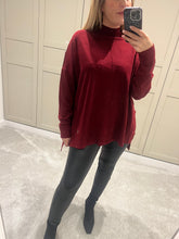 Burgundy jumper