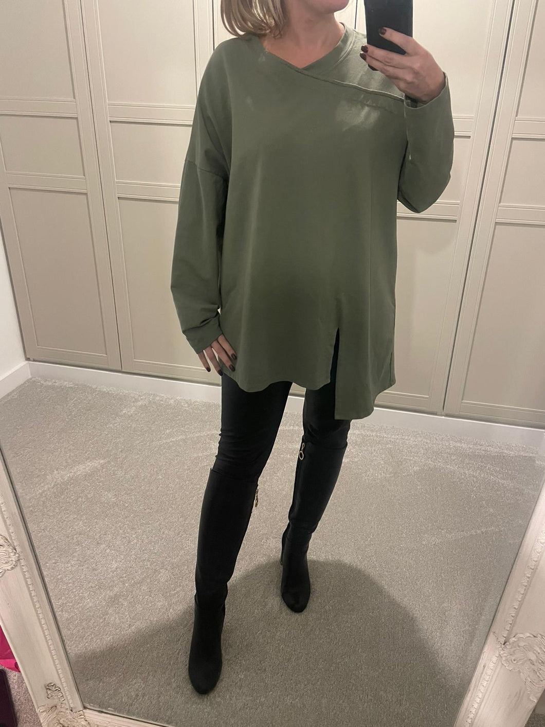 Khaki sweatshirt